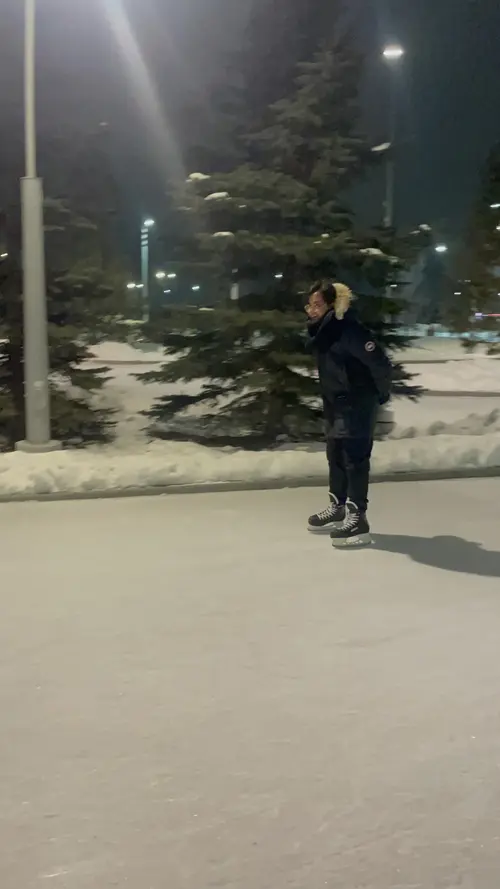 Me skating with no hands